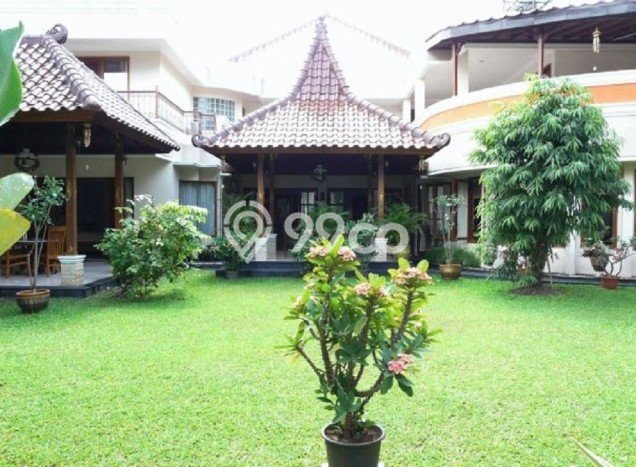 Dijual Rumah Mewah Megah Dengan View Eksklusif di Bintaro, Tangerang Selatan Dijual Rumah Mewah Megah Dengan View Eksklusif di Bintaro, Tangerang Selatan