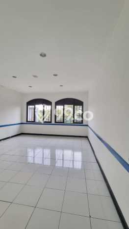 Unit Kantor Dijual di Tangerang Selatan LT 416m2 & LB 850m2 Unit Kantor Dijual di Tangerang Selatan LT 416m2 & LB 850m2