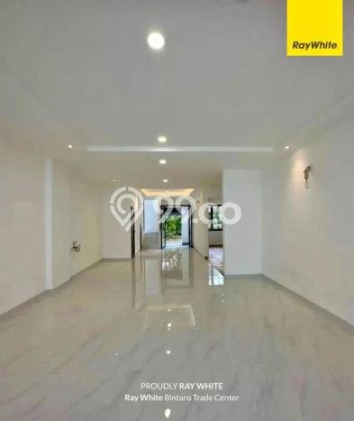 Ready to Use! Luxury House LT 140m2 Desain Elegan di Bintaro Ready to Use! Luxury House LT 140m2 Desain Elegan di Bintaro
