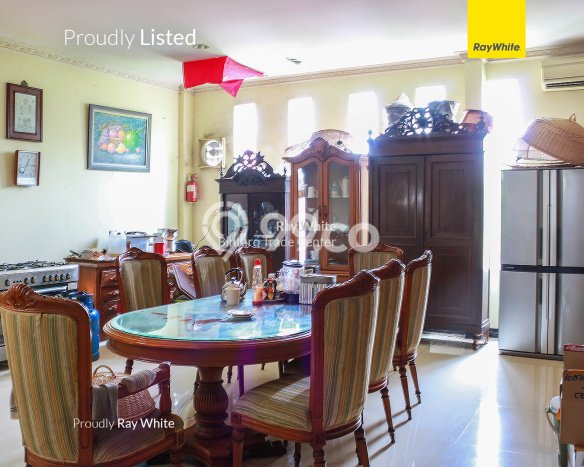 Dijual Rumah Mewah Megah Dengan View Eksklusif di Kemang, Jakarta Selatan Dijual Rumah Mewah Megah Dengan View Eksklusif di Kemang, Jakarta Selatan