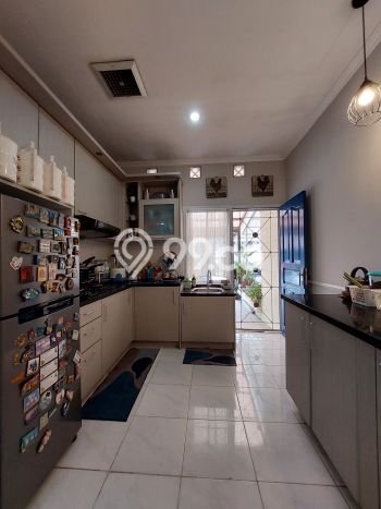 For Sale Hunian Rumah Terawat 2 KT di Bintaro, Tangerang Selatan For Sale Hunian Rumah Terawat 2 KT di Bintaro, Tangerang Selatan
