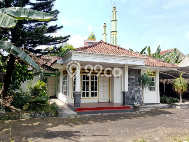 Ready to Use! Premium House LT 798m2 Desain Elegan di Maguwoharjo Ready to Use! Premium House LT 798m2 Desain Elegan di Maguwoharjo