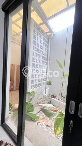 Rumah Modern Minimalis 3 Kamar Bisa Langsung Pindah di Mlati Rumah Modern Minimalis 3 Kamar Bisa Langsung Pindah di Mlati