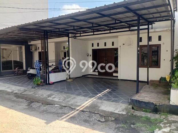 Dijual Hunian Rumah Terawat 3 Kamar di Ciganjur, Jakarta Selatan Dijual Hunian Rumah Terawat 3 Kamar di Ciganjur, Jakarta Selatan