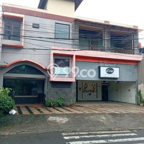 Komersial Dijual di Jagakarsa Jakarta Selatan dengan LB 200m2 Komersial Dijual di Jagakarsa Jakarta Selatan dengan LB 200m2