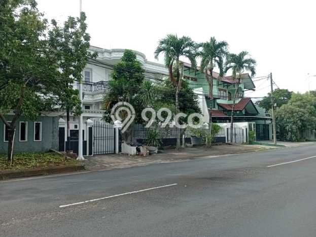 Hunian Elit LB 400m2 Siap Pakai Desain Elegan di Pondok Indah, Jakarta Selatan Hunian Elit LB 400m2 Siap Pakai Desain Elegan di Pondok Indah, Jakarta Selatan