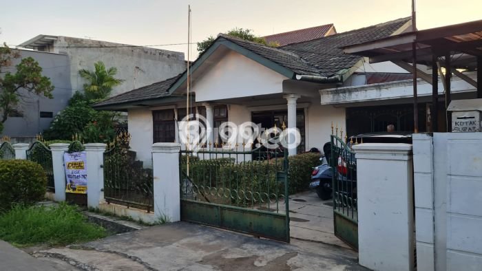 Rumah Elit LB 198m2 Siap Huni Desain Elegan di Pondok Gede, Bekasi Rumah Elit LB 198m2 Siap Huni Desain Elegan di Pondok Gede, Bekasi