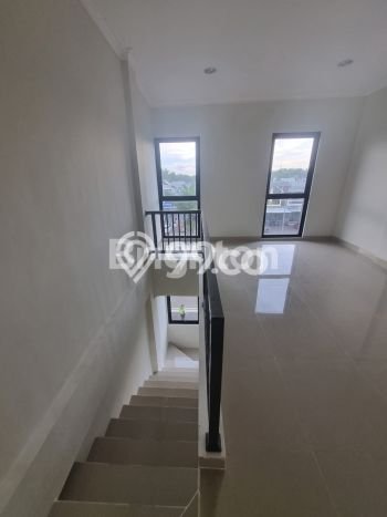 Ruko Komersial Dijual di Mustikajaya Bekasi LT 50m2 & LB 150m2 Ruko Komersial Dijual di Mustikajaya Bekasi LT 50m2 & LB 150m2