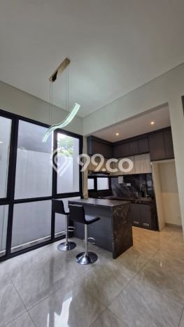 Lokasi terbaik! Rumah siap huni dikontrakkan di BSD LB 165m2 Lokasi terbaik! Rumah siap huni dikontrakkan di BSD LB 165m2