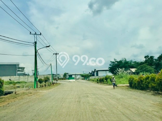 Unit Gudang Dijual di Gunung Sindur Bogor Luas Bangunan 216m2 Unit Gudang Dijual di Gunung Sindur Bogor Luas Bangunan 216m2