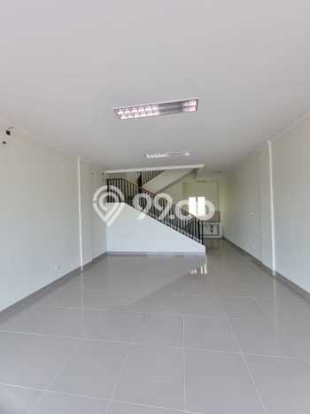 Ruko Dijual di Tangerang LT 80m2 & LB 120m2 Lokasi Terbaik! Ruko Dijual di Tangerang LT 80m2 & LB 120m2 Lokasi Terbaik!