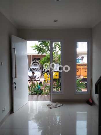 Rumah sewa siap pakai 2 Kamar Tidur di Gading Serpong, Tangerang Rumah sewa siap pakai 2 Kamar Tidur di Gading Serpong, Tangerang