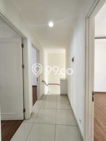 For Sale! Luxury House LT 140m2 Desain Elegan di Alam Sutera For Sale! Luxury House LT 140m2 Desain Elegan di Alam Sutera