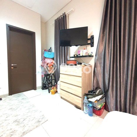 Rumah Luas Asri 3 KT Siap Pakai di BSD Tangerang Rumah Luas Asri 3 KT Siap Pakai di BSD Tangerang
