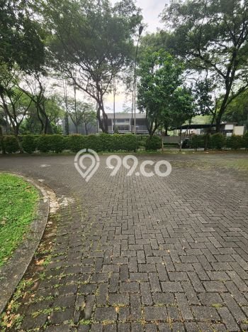 Lahan Dijual Lokasi Strategis di Tangerang dengan Luas 311m2 Lahan Dijual Lokasi Strategis di Tangerang dengan Luas 311m2