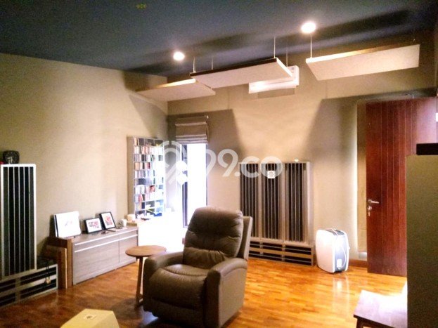 Rumah Luxury Modern Siap Huni di BSD City Tangerang Rumah Luxury Modern Siap Huni di BSD City Tangerang