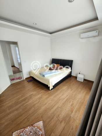 Dijual Rumah Luas Elegan Dengan View Eksklusif di Alam Sutera, Tangerang Dijual Rumah Luas Elegan Dengan View Eksklusif di Alam Sutera, Tangerang