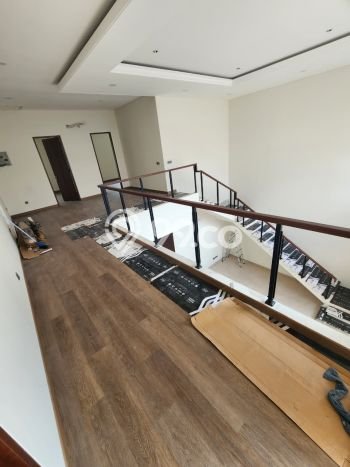 Hunian Mewah Dijual LT 375m2 di BSD, Tangerang Selatan Hunian Mewah Dijual LT 375m2 di BSD, Tangerang Selatan