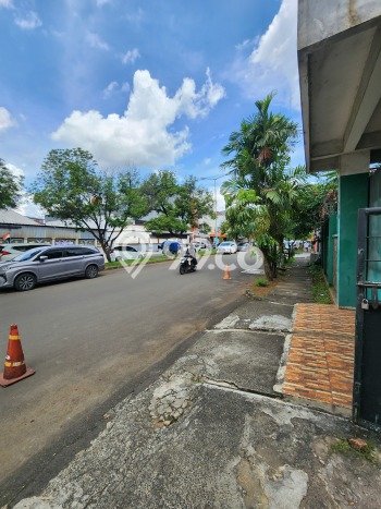 Ruko Dijual di Prime Area Tangerang Luas 200m2 Ruko Dijual di Prime Area Tangerang Luas 200m2