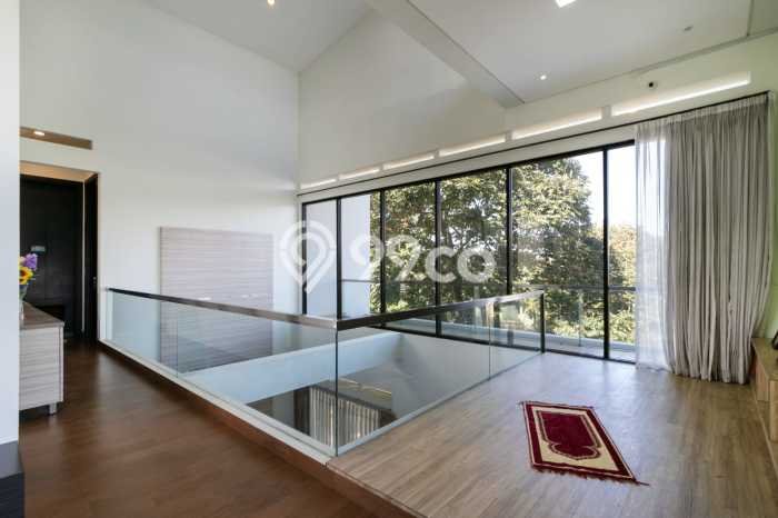 Rumah Luxury Dijual di Bandung Fasilitas Lengkap Rumah Luxury Dijual di Bandung Fasilitas Lengkap
