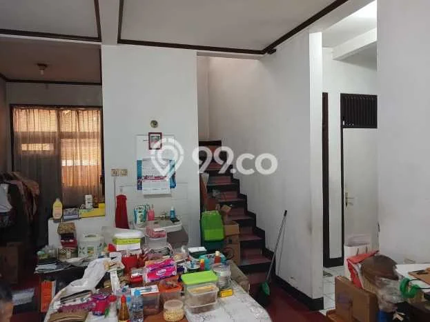 Ready to Use! Premium House LT 252m2 Desain Elegan di Cipaganti Ready to Use! Premium House LT 252m2 Desain Elegan di Cipaganti