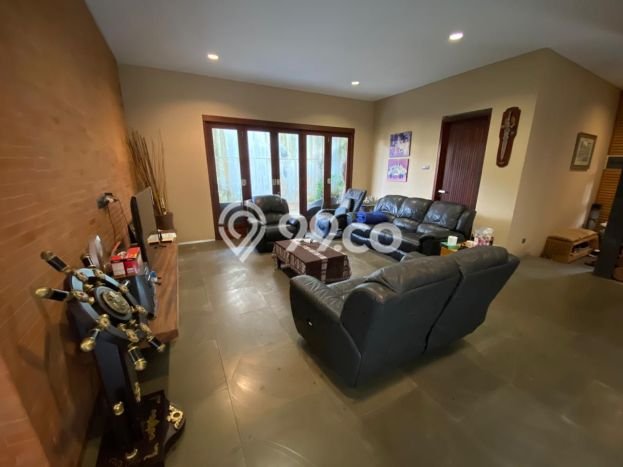 KESEMPATAN TERBAIK! Bisa KPR Rumah Modern lokasi , Bandung, Luas 675m2m² LB 500m2m² KESEMPATAN TERBAIK! Bisa KPR Rumah Modern lokasi , Bandung, Luas 675m2m² LB 500m2m²