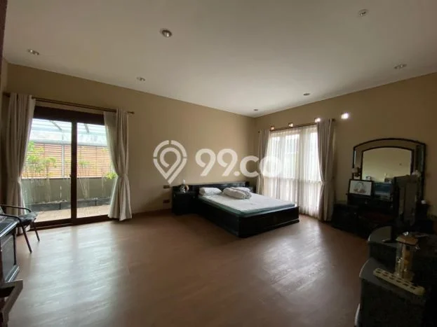 KESEMPATAN TERBAIK! Bisa KPR Rumah Modern lokasi , Bandung, Luas 675m2m² LB 500m2m² KESEMPATAN TERBAIK! Bisa KPR Rumah Modern lokasi , Bandung, Luas 675m2m² LB 500m2m²