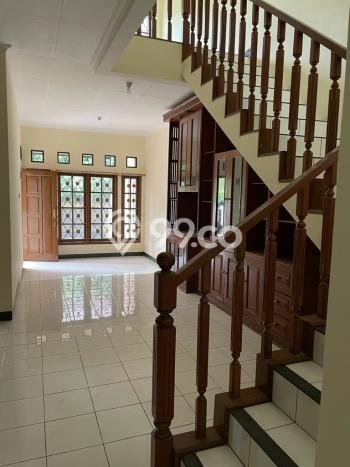 Rumah Terawat LT 90m² / LB 150m² di Lokasi Premium Bintaro, Tangerang Selatan Rumah Terawat LT 90m² / LB 150m² di Lokasi Premium Bintaro, Tangerang Selatan