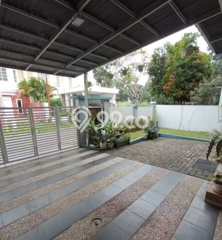 Ready to Use! Premium House LT 200m2 Desain Elegan di BSD Ready to Use! Premium House LT 200m2 Desain Elegan di BSD