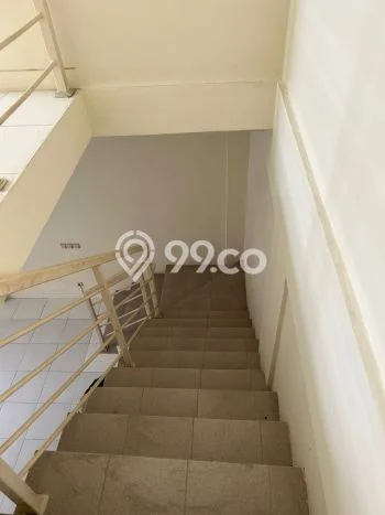 Ruko Siap Pakai di Sidoarjo, Luas 68m², Area Komersial Ruko Siap Pakai di Sidoarjo, Luas 68m², Area Komersial