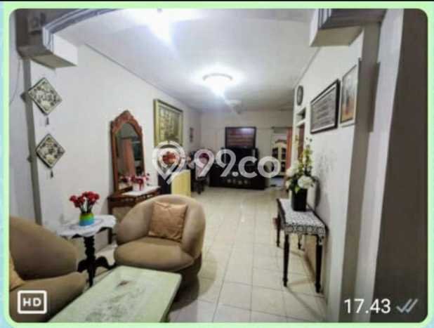 Rumah 4 Kamar Akses Transportasi Umum di Babatan, Surabaya Rumah 4 Kamar Akses Transportasi Umum di Babatan, Surabaya