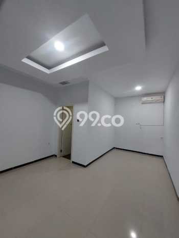 Rumah Nyaman 5 KT di Wiyung, Surabaya - LT 119m2m² Rumah Nyaman 5 KT di Wiyung, Surabaya - LT 119m2m²