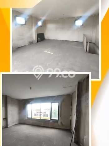 Ruko Dijual di Surabaya LT 60m2 & LB 130m2 Lokasi Terbaik! Ruko Dijual di Surabaya LT 60m2 & LB 130m2 Lokasi Terbaik!