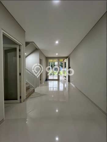 Dijual Cepat Rumah Favorit Siap Huni LB 140m2 di Tandes, Surabaya Dijual Cepat Rumah Favorit Siap Huni LB 140m2 di Tandes, Surabaya