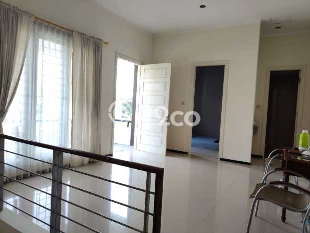 Dijual Rumah Mewah Megah Dengan View Cantik di Citraland, Surabaya Dijual Rumah Mewah Megah Dengan View Cantik di Citraland, Surabaya