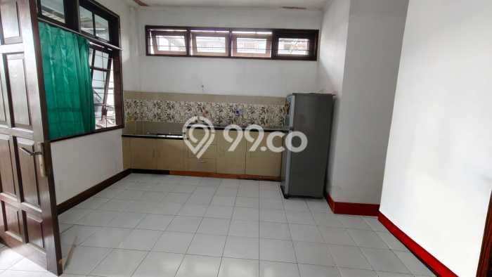 Rumah Elit Modern Siap Huni di Kutisari Surabaya Rumah Elit Modern Siap Huni di Kutisari Surabaya