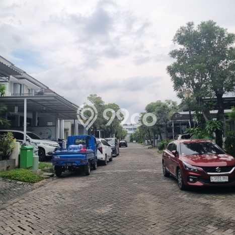 Rumah Modern Cantik 4 KT Siap Huni di Wiyung Rumah Modern Cantik 4 KT Siap Huni di Wiyung