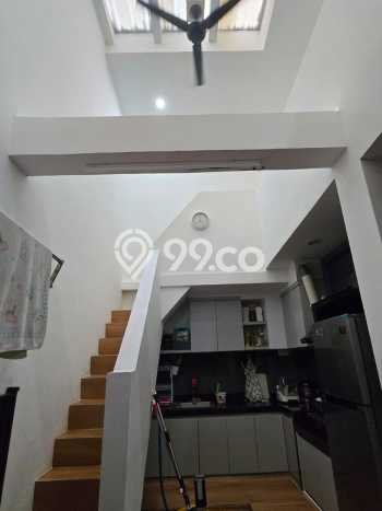 Rumah SUPER MEWAH! di , Surabaya, LT 199m2m² Bangunan 210m2m², BISA KPR Rumah SUPER MEWAH! di , Surabaya, LT 199m2m² Bangunan 210m2m², BISA KPR