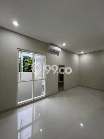 Dijual Cepat Rumah Favorit Siap Huni LB 140m2 di Tandes, Surabaya Dijual Cepat Rumah Favorit Siap Huni LB 140m2 di Tandes, Surabaya