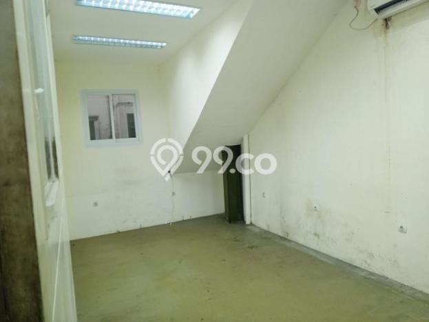 Area Ramai! Gudang Dijual di Cakung untuk Bisnis Luas Bangunan 283m2 Area Ramai! Gudang Dijual di Cakung untuk Bisnis Luas Bangunan 283m2