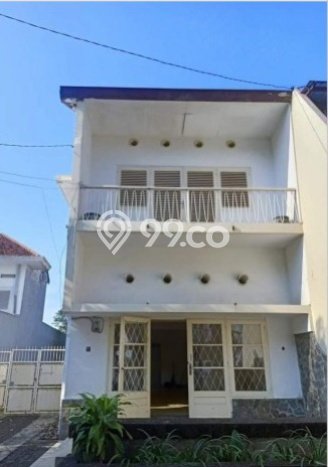 FOR RENT! Kantor di Raya Darmo Cocok untuk Bisnis 305m2 FOR RENT! Kantor di Raya Darmo Cocok untuk Bisnis 305m2