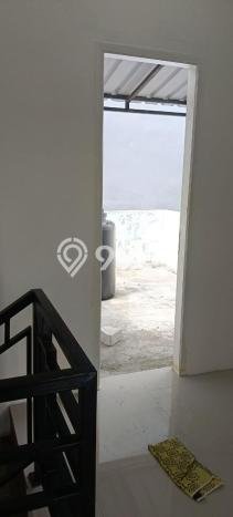 Dijual Rumah Minimalis Bagus Punya 3 KT di Rungkut Surabaya SHM Dijual Rumah Minimalis Bagus Punya 3 KT di Rungkut Surabaya SHM