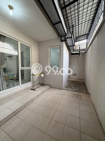 Jual Rumah Eksklusif 2 KT di Suvarna Sutera, Tangerang Jual Rumah Eksklusif 2 KT di Suvarna Sutera, Tangerang