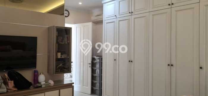 Dijual Rumah Mewah Elegan Dengan View Eksklusif di Gading Serpong, Tangerang Dijual Rumah Mewah Elegan Dengan View Eksklusif di Gading Serpong, Tangerang
