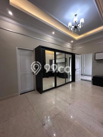 BEST PRICE! Rumah Premium di Gading Serpong, LT 300m² LB 500m² BEST PRICE! Rumah Premium di Gading Serpong, LT 300m² LB 500m²