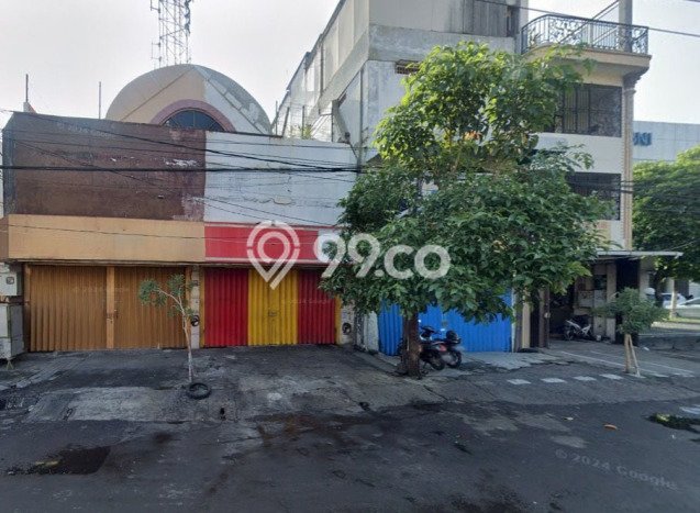 FOR RENT! Ruko di Surabaya Kota Cocok untuk Bisnis 300m2 FOR RENT! Ruko di Surabaya Kota Cocok untuk Bisnis 300m2