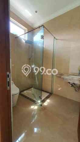 Rumah Luxury Modern Siap Huni di Graha Surabaya Rumah Luxury Modern Siap Huni di Graha Surabaya