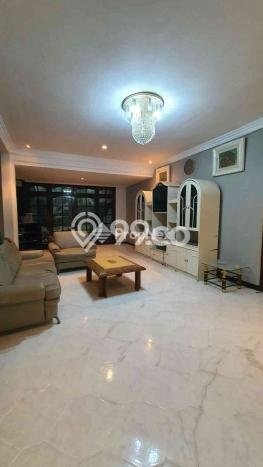 Rumah area Dukuh Kupang, 3 KT, Lingkungan Strategis, LT 390m² LB 200m² Rumah area Dukuh Kupang, 3 KT, Lingkungan Strategis, LT 390m² LB 200m²
