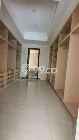 Rumah Luxury Modern Siap Huni di Graha Surabaya Rumah Luxury Modern Siap Huni di Graha Surabaya