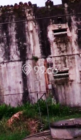 Area Ramai! Komersial Dijual di Lumajang untuk Bisnis Luas Bangunan 849m2 Area Ramai! Komersial Dijual di Lumajang untuk Bisnis Luas Bangunan 849m2